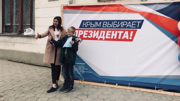 Один из избирательных участков в Симферополе. Фото: "Страна"