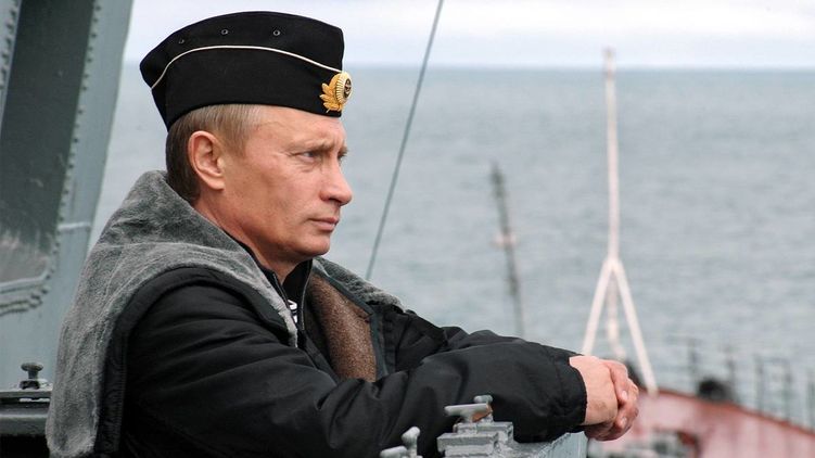 Владимир Путин рассказал, что изучал возможность стать моряком или летчиком