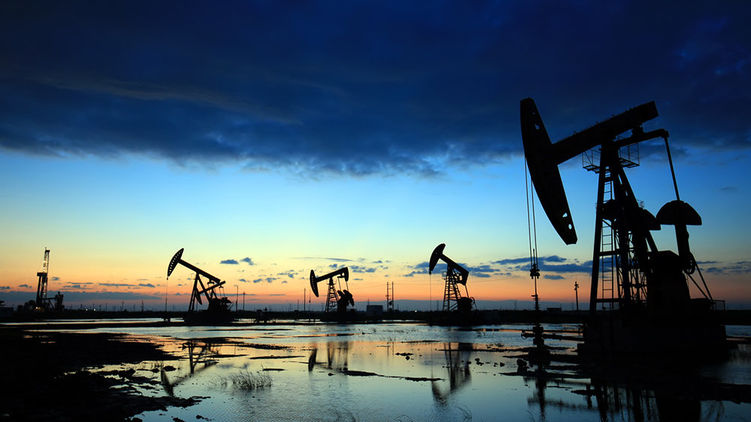 Сегодня  Brent торгуется на уровне $59,89 за баррель. Фото: rg.ru