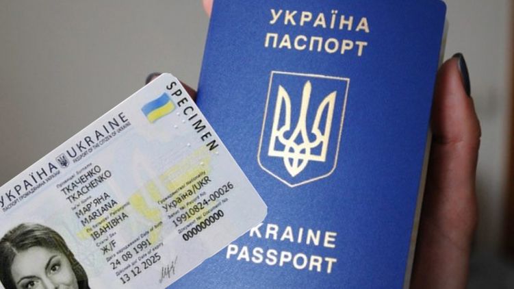 Крымчанам, которые скрывают путешествия за границу грозят уголовной ответственностью. Фото: news.dtkt.ua