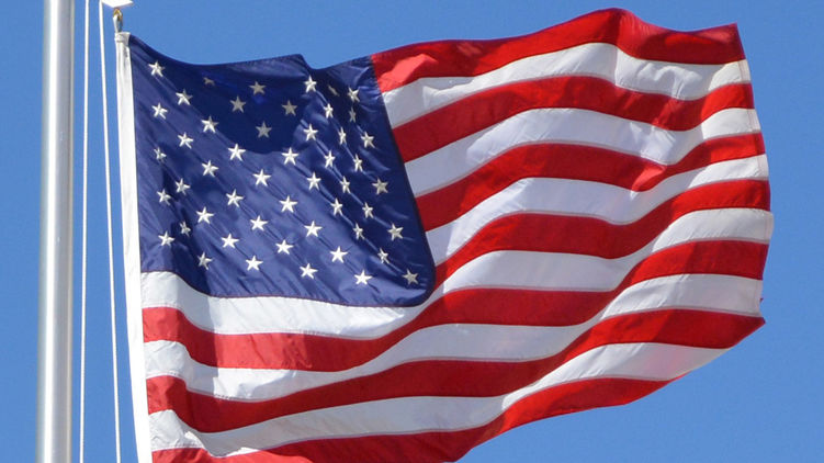 Президент США планирует временно закрыть США для иммигрантов. Фото: Public Domain Pictures