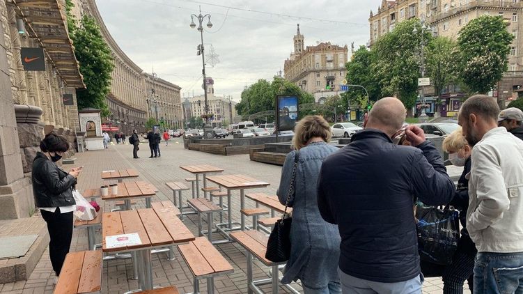 В центре Киева заработали рестораны и кафе. Фото: Страна