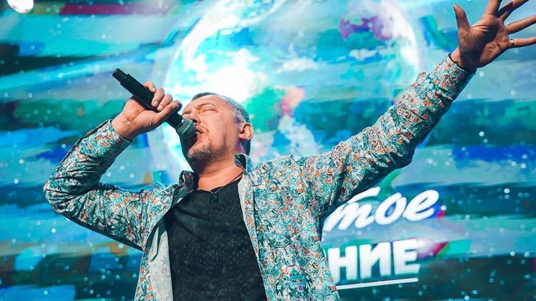 Мунтян заявил, что в тюрьме Таиланда читал Библию. Фото: Facebook/ vladimirmuntianu