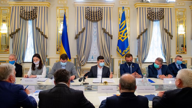 Зеленский встретился с ректорами ведущих вузов Украины. Фото: president.gov.ua