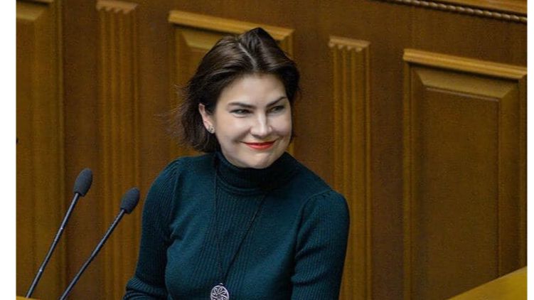 Ирина Венедиктова начала проверку попытки закрытия дела Злочевского за $6 млн. Фото: Twitter / Dialog_UA