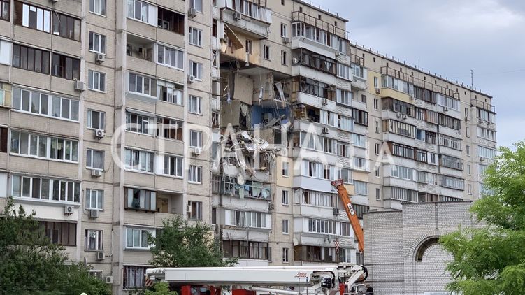 Взрыв дома в Киеве. Многоэтажку полностью разберут, пострадавших поселят в интернат  - Кличко. Фото: ГСЧС
