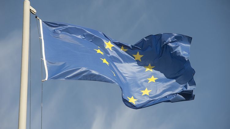 Украину внесли в перечень стран, которым планируют разрешить въезд в Евросоюз. Фото: Pixabay