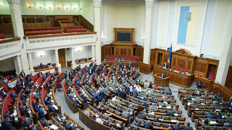 2 июля Рада не будет проводить внеочередное заседание. Фото: "Страна"