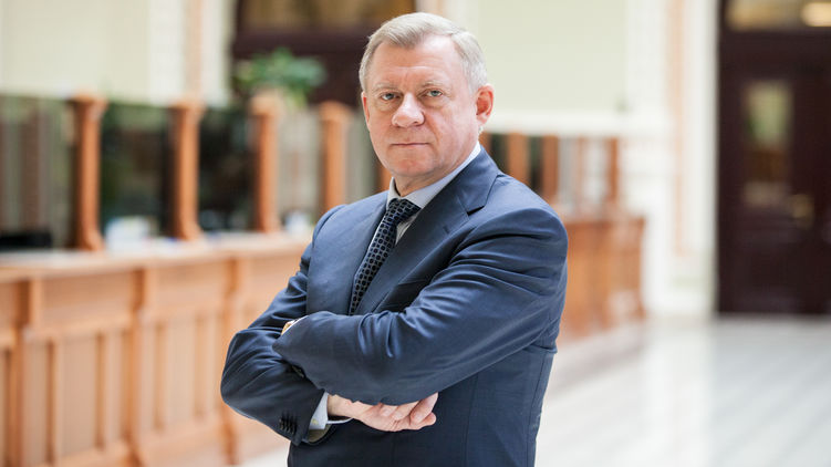 Сегодня Яков Смолий выступит в Раде, фото: bank.gov.ua