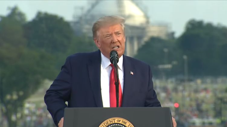 Трамп рассказал об успехах американских героев в борьбе с левыми и фашистами. Скриншот из видео