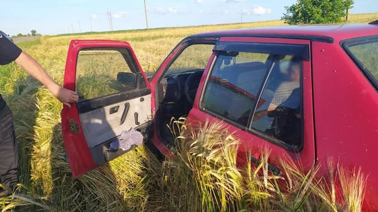 Пьяный водитель сбил ребенка, фото: Нацполиция