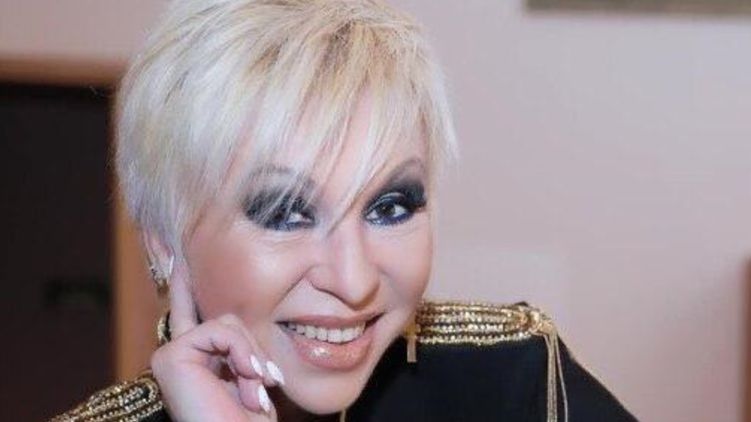 Сейчас певица находится в больнице в крайне тяжелом состоянии. Фото: Telegram/ Mash