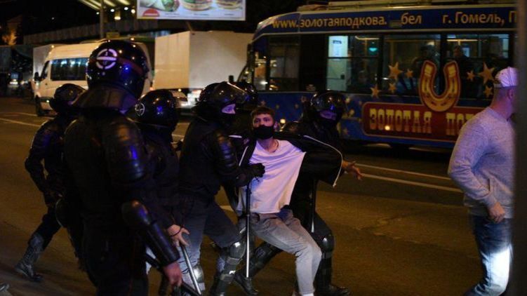В МВД Беларуси отчитались о числе протестантов, находящихся под арестом. Фото: tut.by