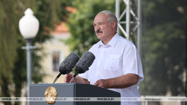 Лукашенко дал силовикам два дня на наведение порядка в стране. Фото: Страна