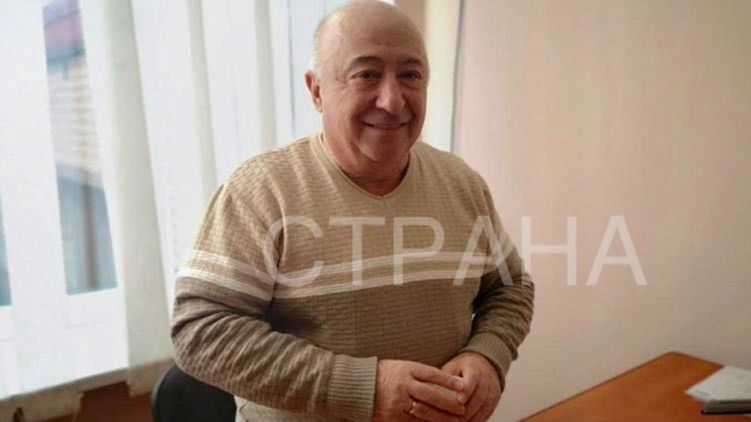 Кабмин снял с рассмотрения вопрос о пожизненной стипендии отцу Зеленского. Фото: "Страна"