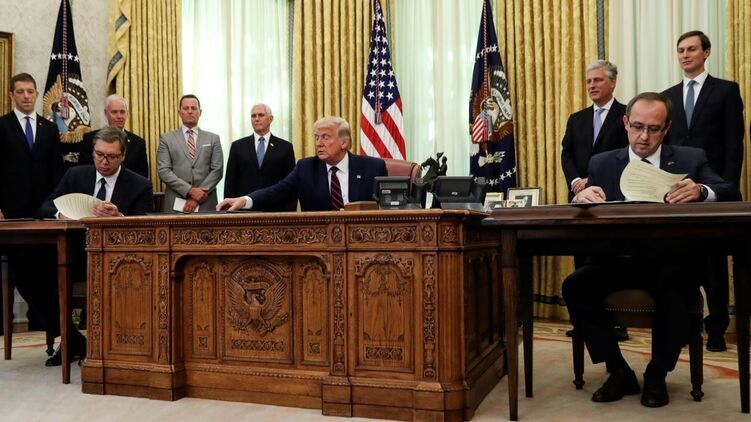 Сербия возмутилась постом Марии Захаровой о встрече Вучича и Трампа. Фото: Голос Америки