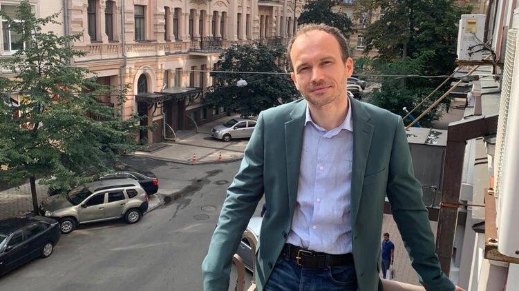 Денис Малюська планирует устраивать на работу в колл-центр Минюста заключенных-пожизненников. Фото: Страна