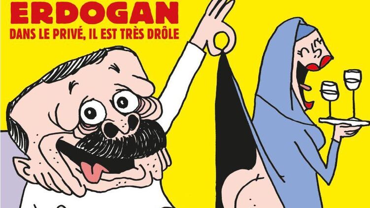 Номер Charlie Hebdo с карикатурой на Эрдогана вышел в свет 27 октября. Фото: Twitter