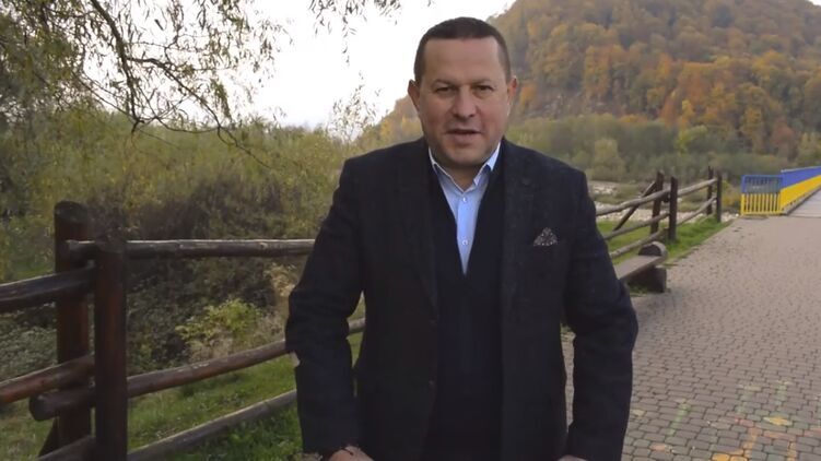 Нардеп-мажоритарщик написал заявление о сложении полномочий. Скриншот: facebook.com/zinoviy.andriyovych
