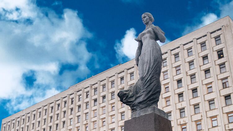ЦИК определила, когда в Черновцах выберут мэра. Фото: Facebook/ UACEC