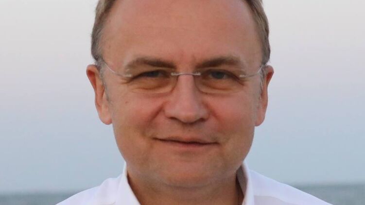 Львов отказывается выполнять карантин выходного дня. Фото: Facebook/Андрій Садовий