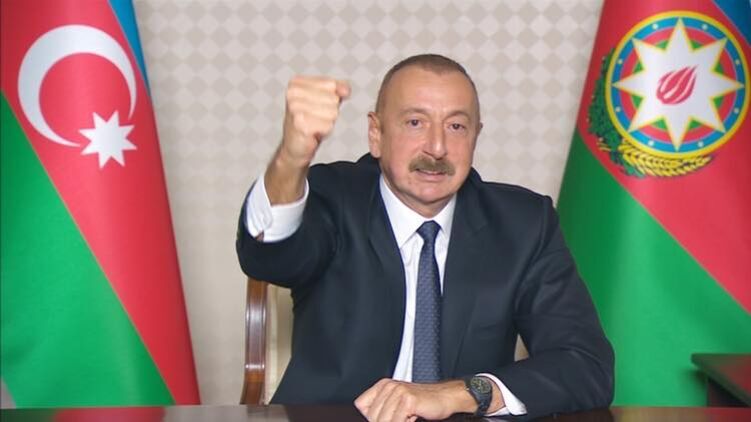  Ильхам Алиев призвал западных лидеров не вмешиваться в дела Азербайджана. Фото: president.az