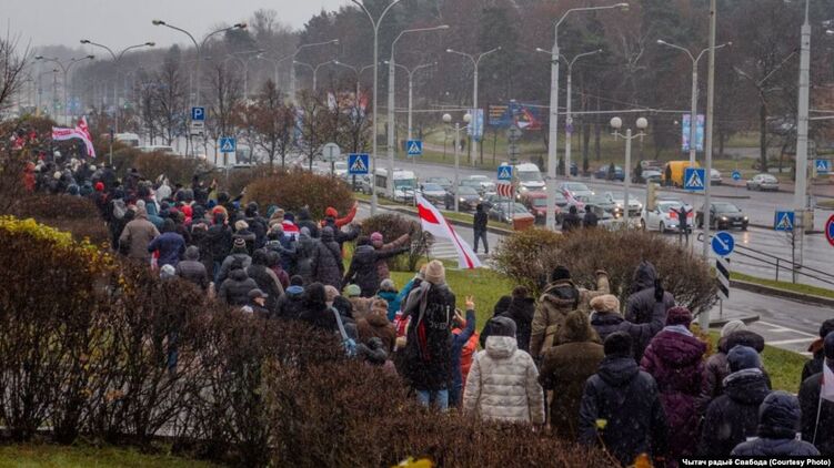 В Минске ходили колоннами сразу в нескольких районах. Фото: Радыё Свабода