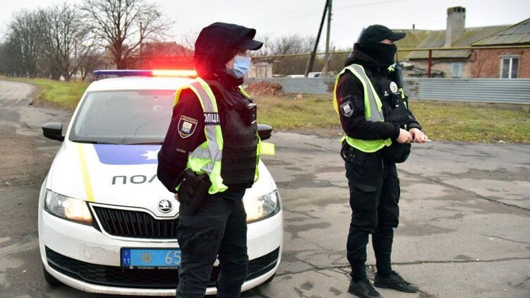 Полиция выясняет подробности смерти мужчины в Харькове. Фото: facebook.com/UA.National.Police