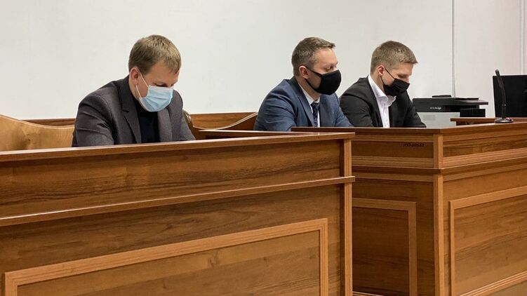 Шевченковский районный суд объявил перерыв. Фото: "Страна"