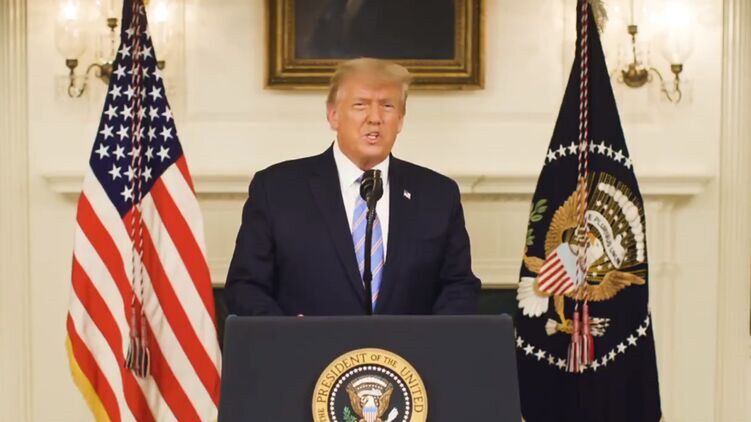 Twitter навсегда заблокировал аккаунт Дональда Трампа. Кадр из видео