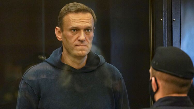 Навальный проведет за решеткой не 3,5. а 2,5 года. Фото: Газета.ру