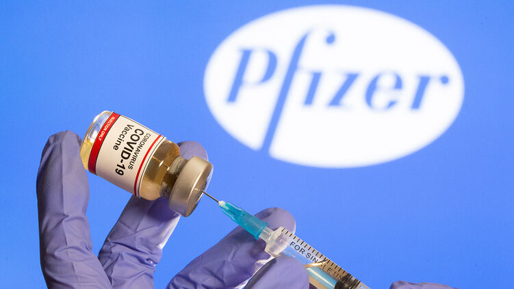 Вакцина Pfizer не такая эффективная против африканского штамма коронавируса, фото: rbc.ru