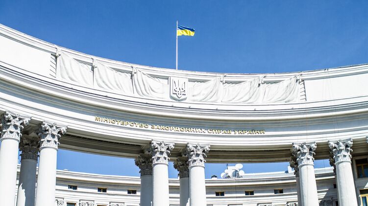 С гостями проведет переговоры глава МИД Кулеба. Фото: МИД