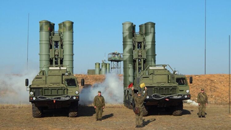 Военные РФ провели учения с ЗРК С-400 "Триумф" на полуострове. Фото: function.mil.ru
