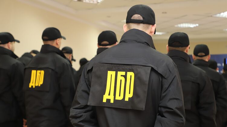 На данный момент хранить оружие могут только сотрудники спецподразделения ГБР. Фото: Facebook