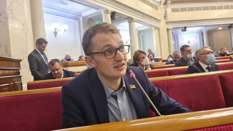 Полиция проверит действия патрульные, остановивших Брагара. Фото: Facebook