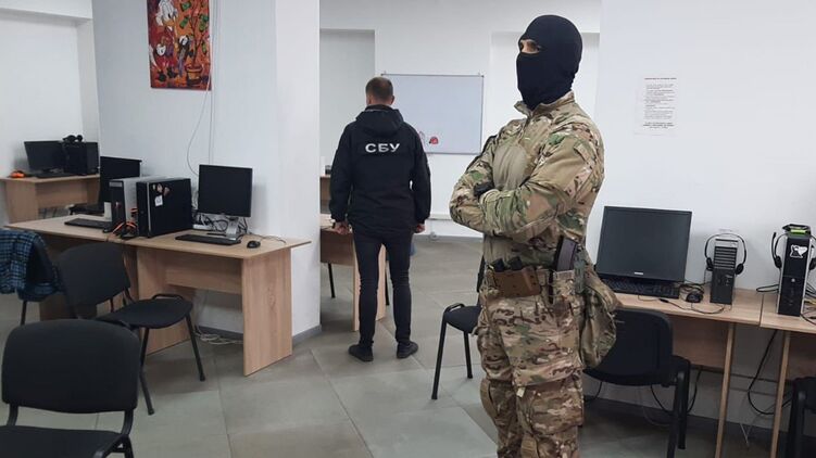 Искать нелегалов СБУ будет в рамках операции "Мигрант" до 31 сентября. Фото: СБУ