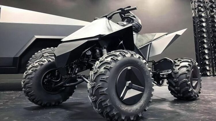 В компании Tesla вернулись к идее создания квадроцикла Cyberquad. Фото: Tesla 
