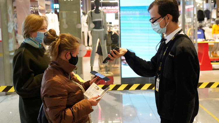 Латвия закроется на локдаун до 15 ноября. Фото: Bloomberg