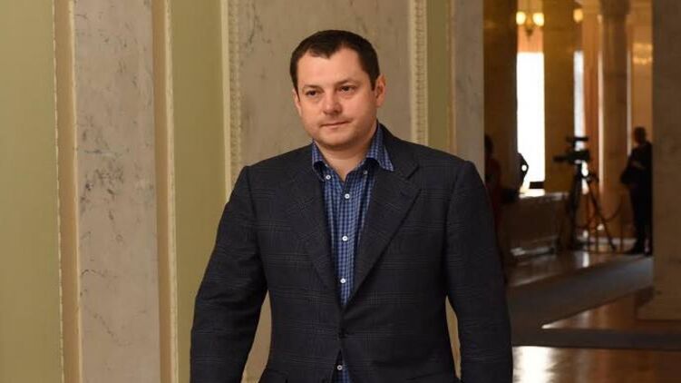 Ефимов потратил на новогодний отдых почти миллион гривен. Фото: unhide.net