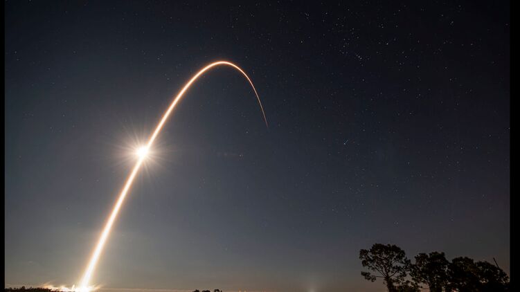 Сгоревшие спутники не замусорят орбиту. Фото: spacex.com