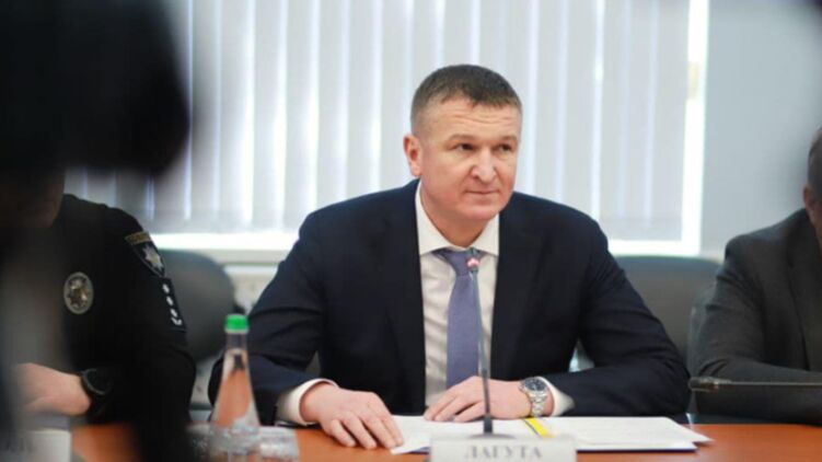Лагута рассказал, сколько человек выехали из Херсона. Фото: Укринформ
