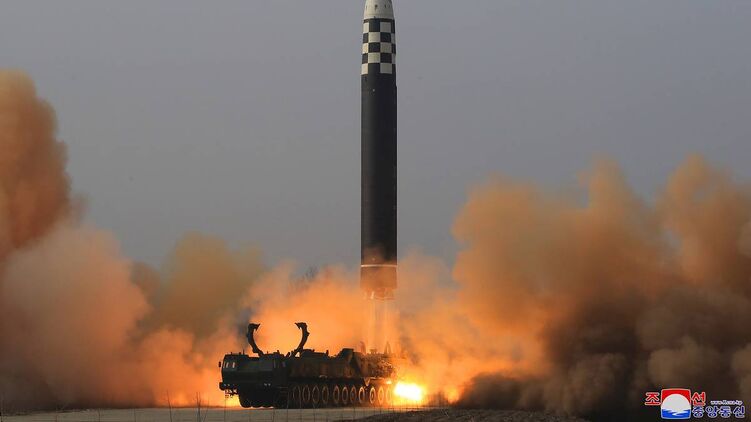 Баллистическая ракета "Хвасон-17". Фото: иллюстрационное изображение 