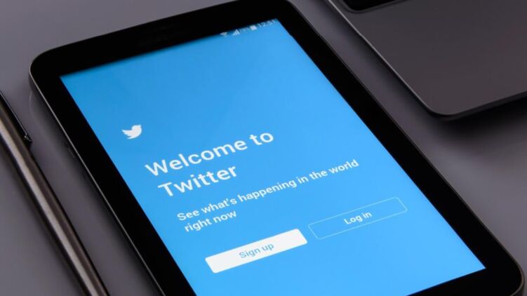 Twitter оштрафовали на $150 млн. Фото: Pixabay