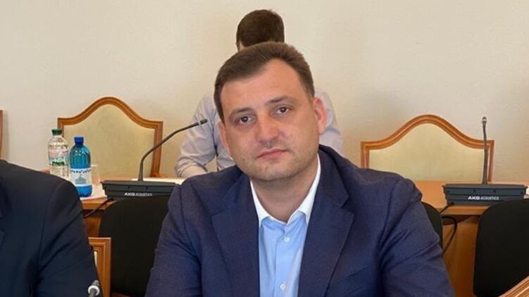Лишенный гражданства Украины нардеп-"слуга" Игорь Васильковсвкий до сих пор с мандатом. Фото: kor.ill.in.ua