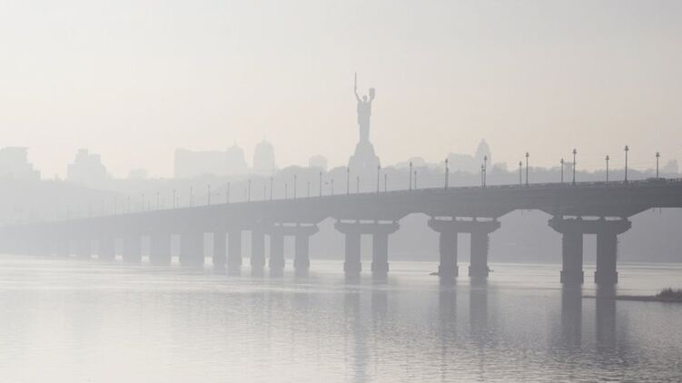 В Киеве сегодня резко ухудшилось качество воздуха. Фото: kiev.informator.ua