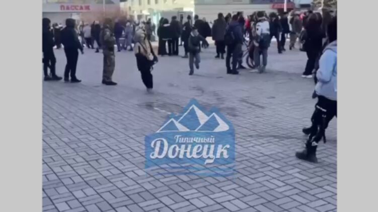 Подростковая "ЧВК Редан" добралась до Макеевки. Скриншот видео