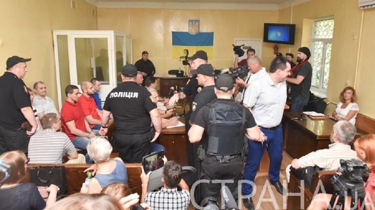 Ильичевский суд не признал их виновными, фото: Cтрана